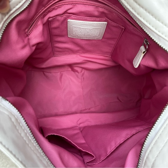 Large Leather Coach Zoe Hobo Bag in cream/ivory - Picture 11 of 14